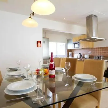 Villa Ainara *